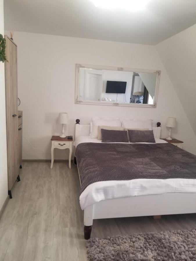 A&A Central Apartment Sibiu Bagian luar foto